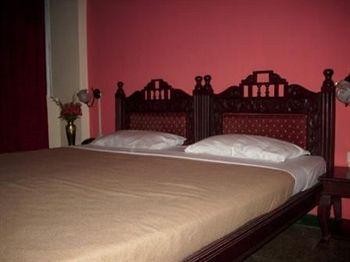 Hotel Charring Cross Ooty Dış mekan fotoğraf