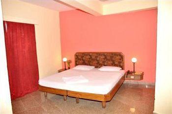 Hotel Charring Cross Ooty Dış mekan fotoğraf