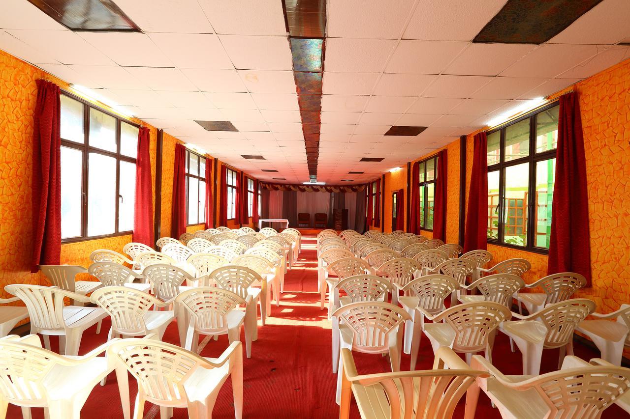 Hotel Charring Cross Ooty Dış mekan fotoğraf